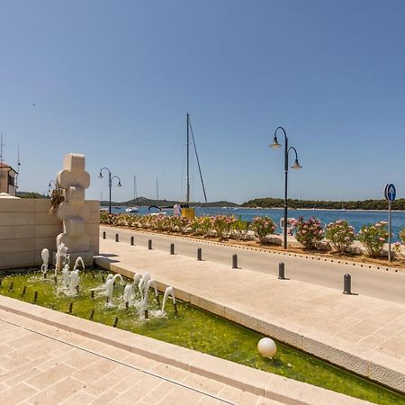 Luxury View Apartments Rogoznica  Buitenkant foto