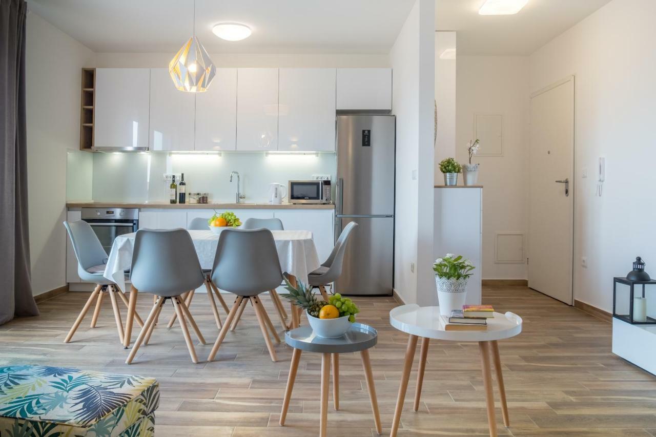 Luxury View Apartments Rogoznica  Buitenkant foto