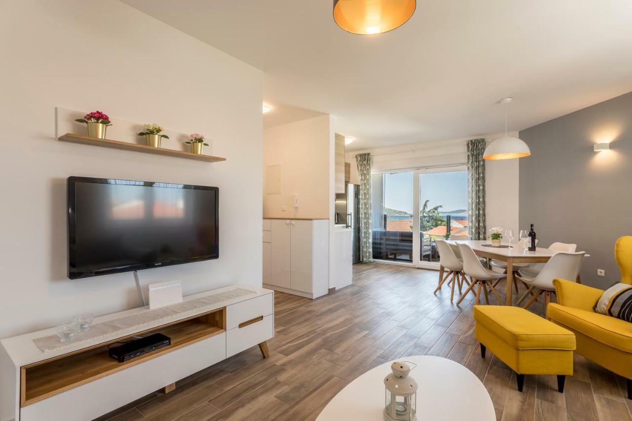 Luxury View Apartments Rogoznica  Buitenkant foto
