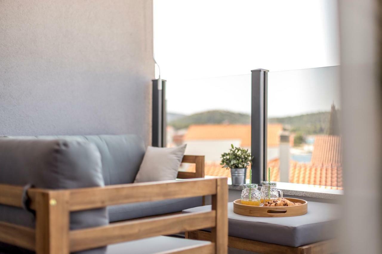 Luxury View Apartments Rogoznica  Buitenkant foto