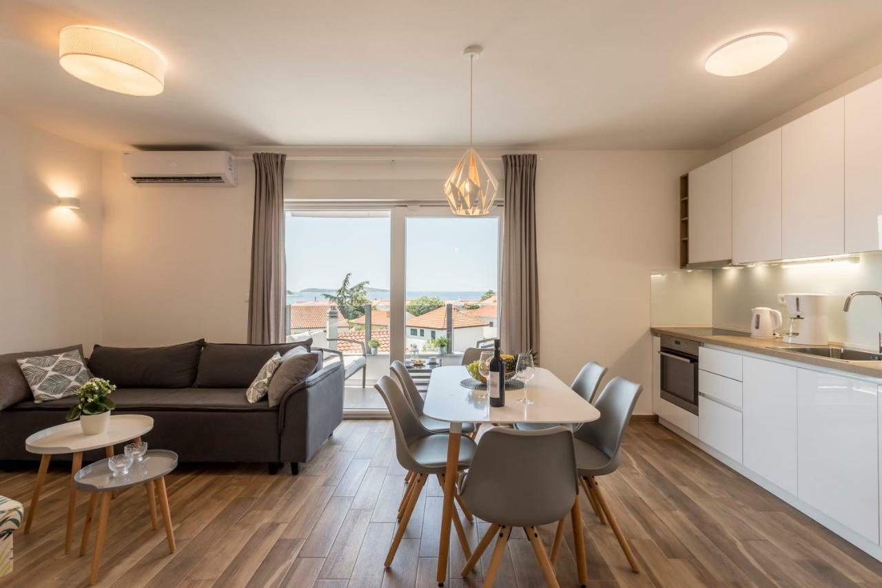 Luxury View Apartments Rogoznica  Buitenkant foto