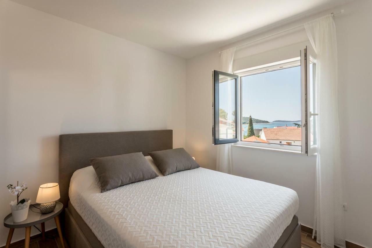 Luxury View Apartments Rogoznica  Buitenkant foto