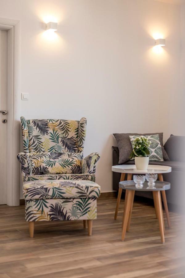 Luxury View Apartments Rogoznica  Buitenkant foto