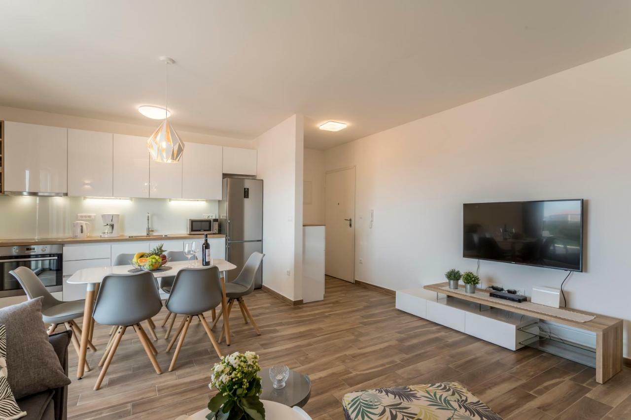 Luxury View Apartments Rogoznica  Buitenkant foto