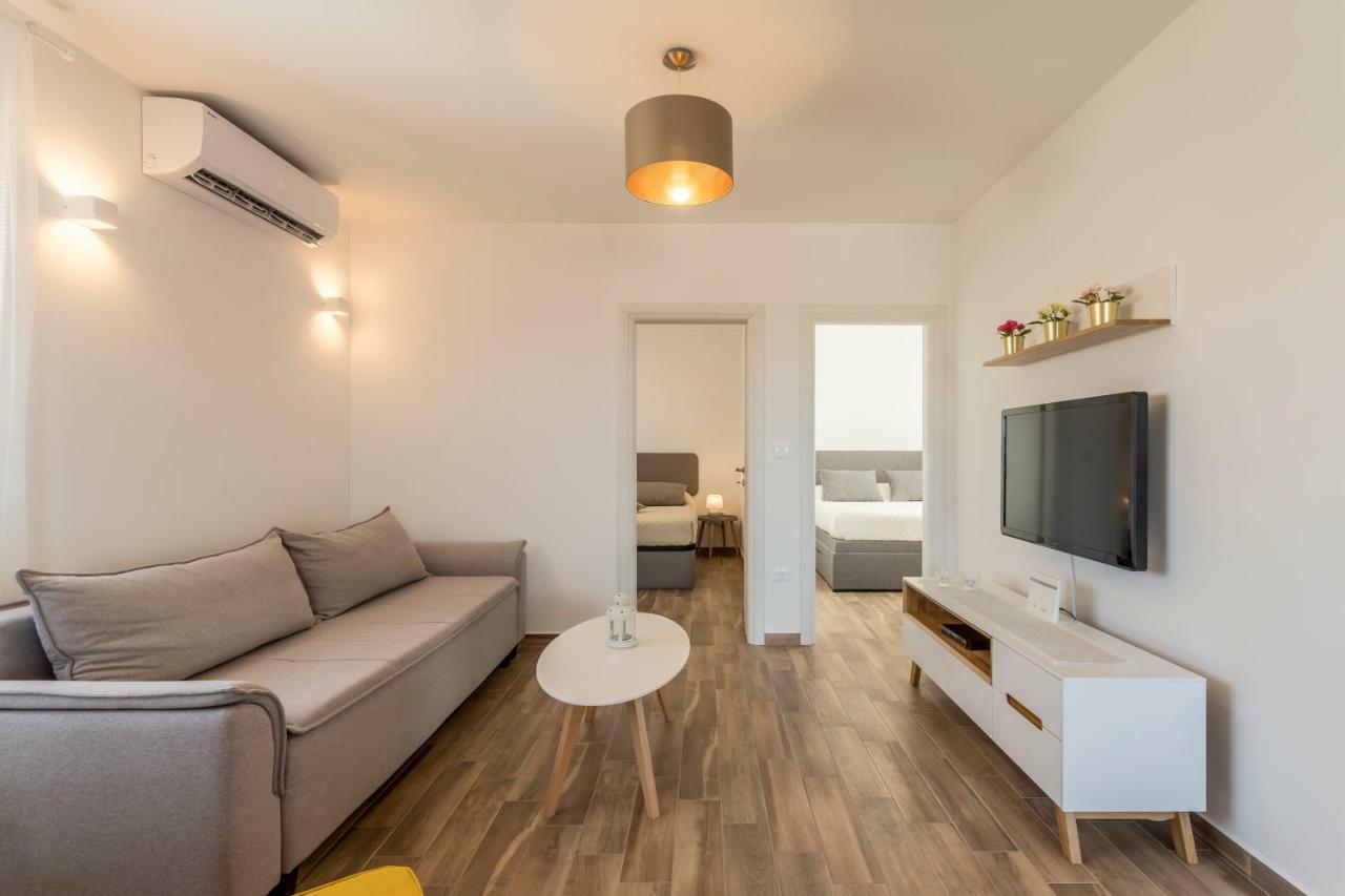 Luxury View Apartments Rogoznica  Buitenkant foto