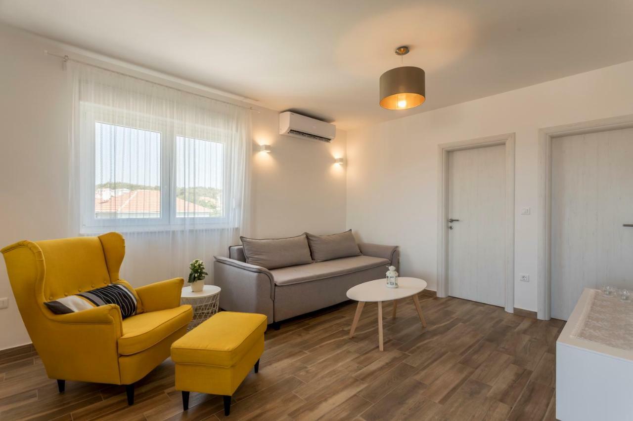 Luxury View Apartments Rogoznica  Buitenkant foto